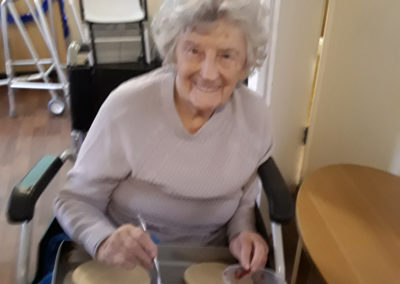 Making pizzas at Lulworth House Residential Care Home (1 of 5)