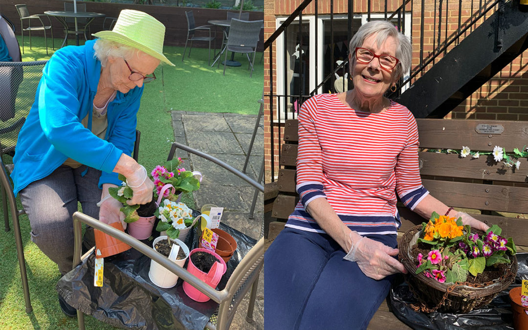 Lulworth House Residential Care Home residents enjoy Easter activities